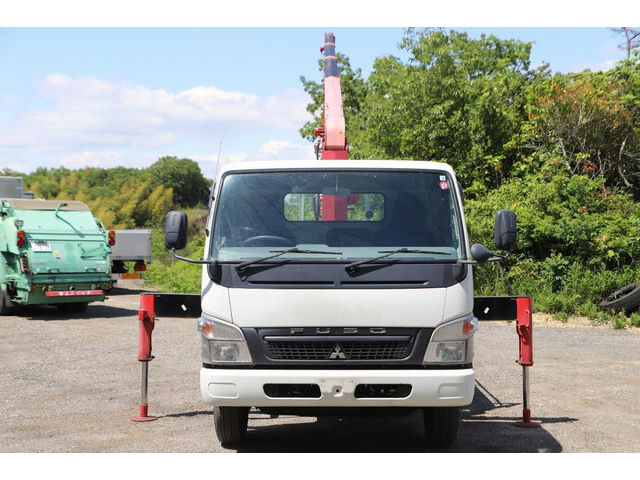 三菱ふそうキャンターユニック4段小型（2t・3t）[写真09]