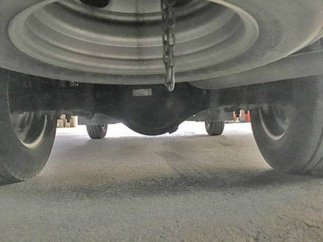 三菱ふそうキャンター平ボディ小型（2t・3t）[写真21]