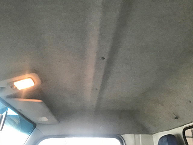 三菱ふそうキャンター平ボディ小型（2t・3t）[写真28]