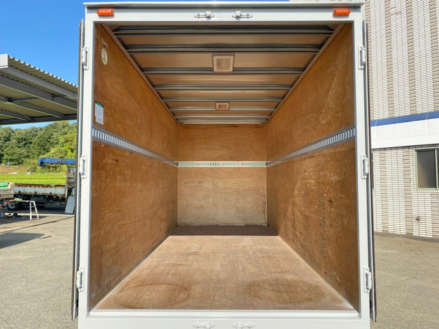 日野デュトロアルミバン小型（2t・3t）[写真11]