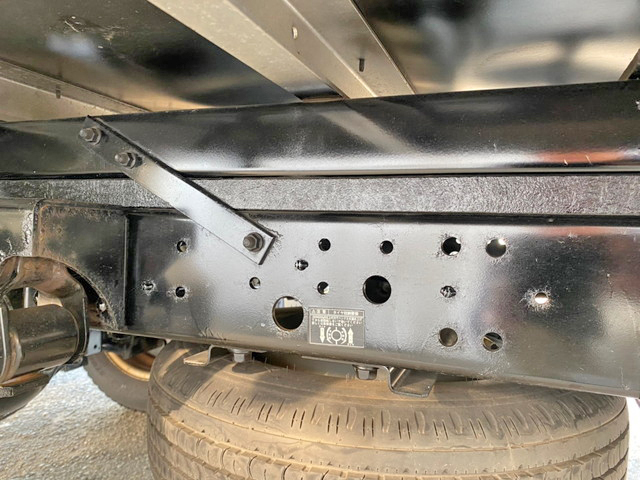 日野デュトロアルミバン小型（2t・3t）[写真21]