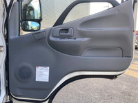 日野デュトロアルミバン小型（2t・3t）[写真33]