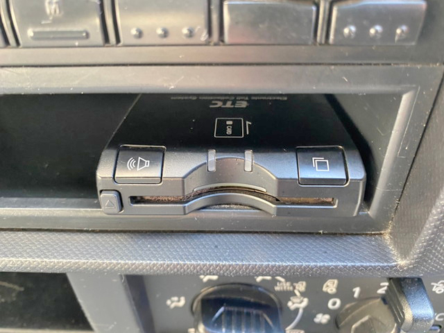 日野デュトロアルミバン小型（2t・3t）[写真35]