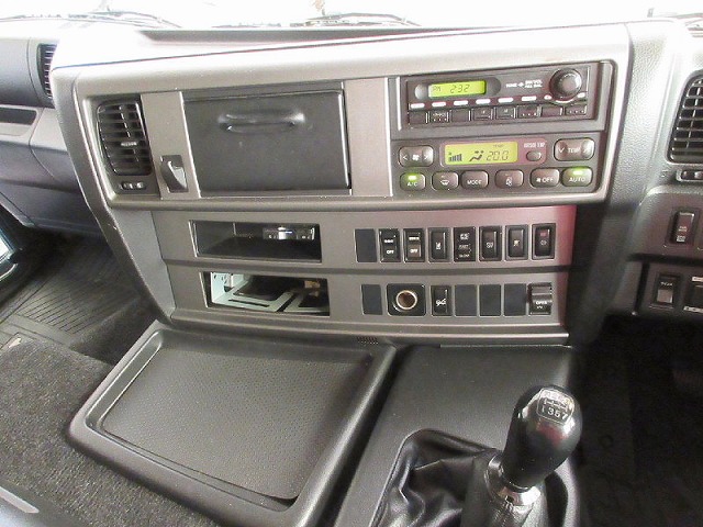 日野プロフィアアルミウイング大型（10t）[写真19]