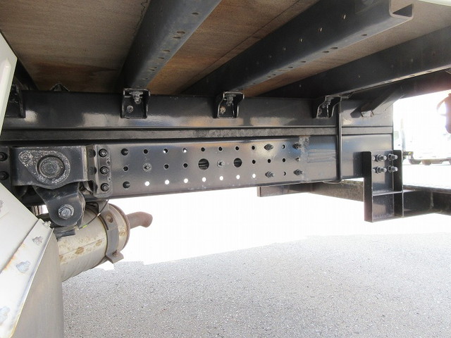 日産アトラスアルミバン小型（2t・3t）[写真16]