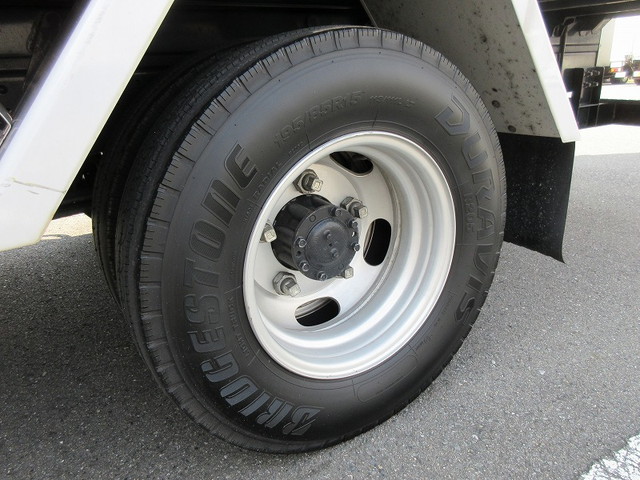 日産アトラスアルミバン小型（2t・3t）[写真21]