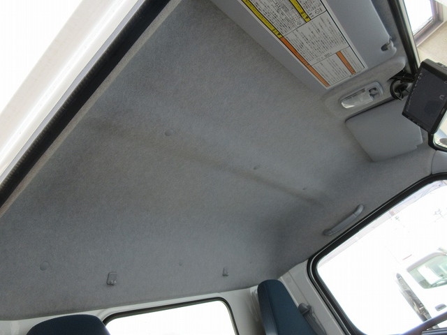 日産アトラスアルミバン小型（2t・3t）[写真31]