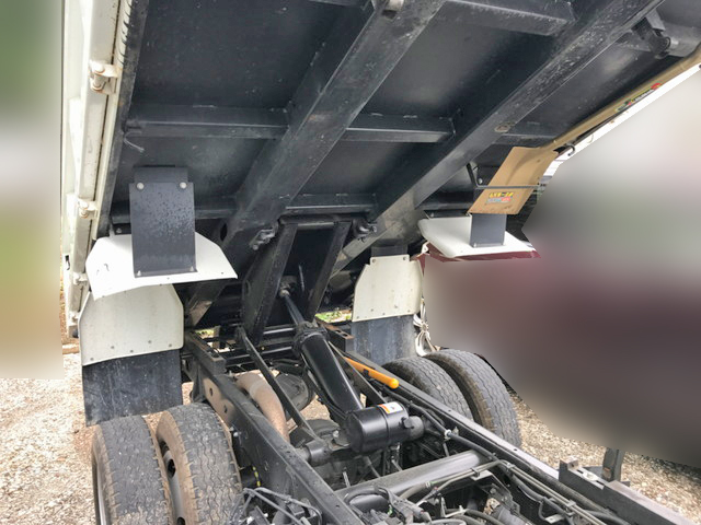 三菱ふそうキャンターダンプ小型（2t・3t）[写真17]