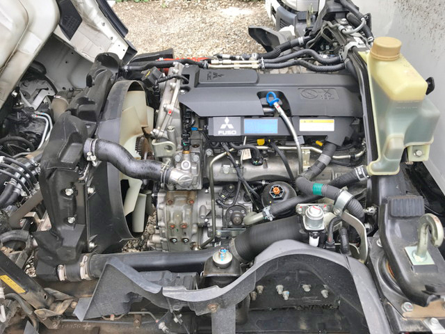 三菱ふそうキャンターダンプ小型（2t・3t）[写真23]