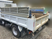 三菱ふそうキャンターダンプ小型（2t・3t）[写真04]