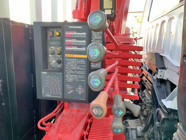 三菱ふそうファイターユニック4段増トン（6t・8t）[写真18]