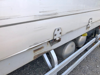 いすゞギガアルミウイング大型（10t）[写真14]