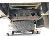 いすゞギガアルミウイング大型（10t）[写真20]