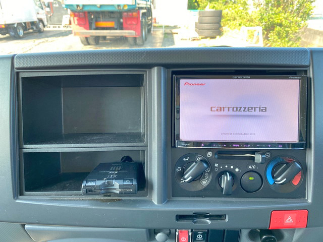 いすゞエルフアルミバン小型（2t・3t）[写真36]