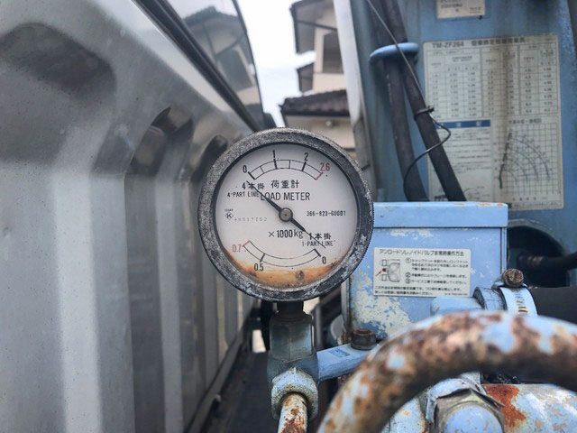 三菱ふそうキャンタークレーン4段小型（2t・3t）[写真13]