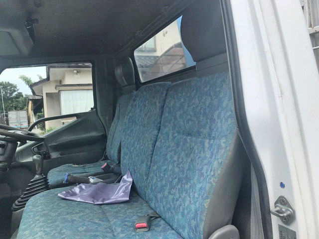 三菱ふそうキャンタークレーン4段小型（2t・3t）[写真29]