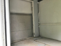 トヨタダイナパネルバン小型（2t・3t）[写真18]