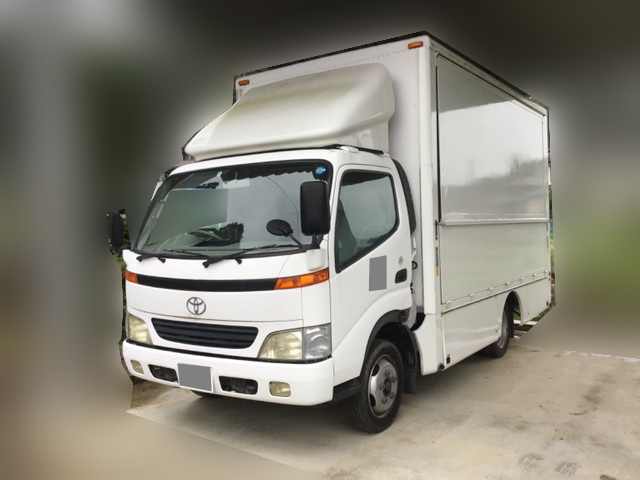 トヨタダイナパネルバン小型（2t・3t）[写真02]