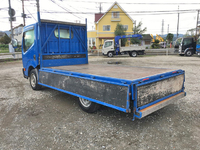 日産アトラス平ボディ小型（2t・3t）[写真10]