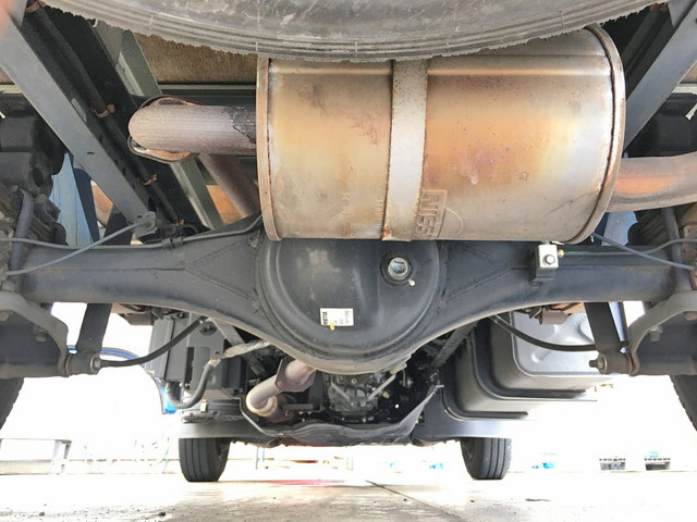 日産アトラス平ボディ小型（2t・3t）[写真23]