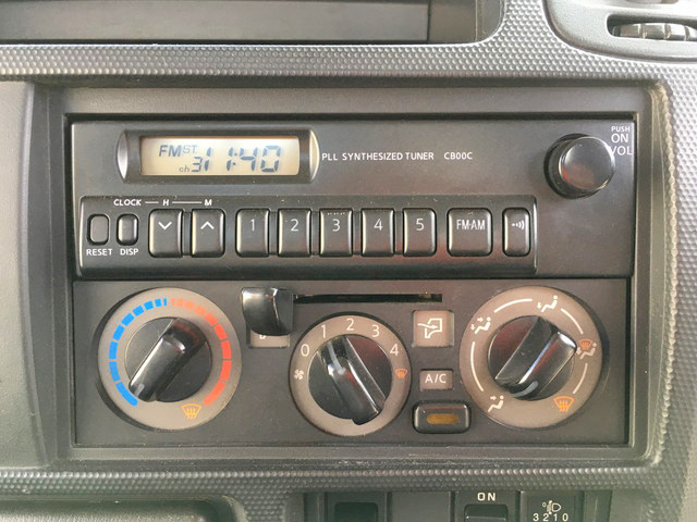 日産アトラス平ボディ小型（2t・3t）[写真36]