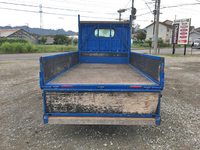 日産アトラス平ボディ小型（2t・3t）[写真09]