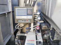 三菱ふそうキャンタークレーン6段小型（2t・3t）[写真10]