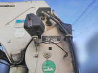 三菱ふそうキャンタークレーン6段小型（2t・3t）[写真07]