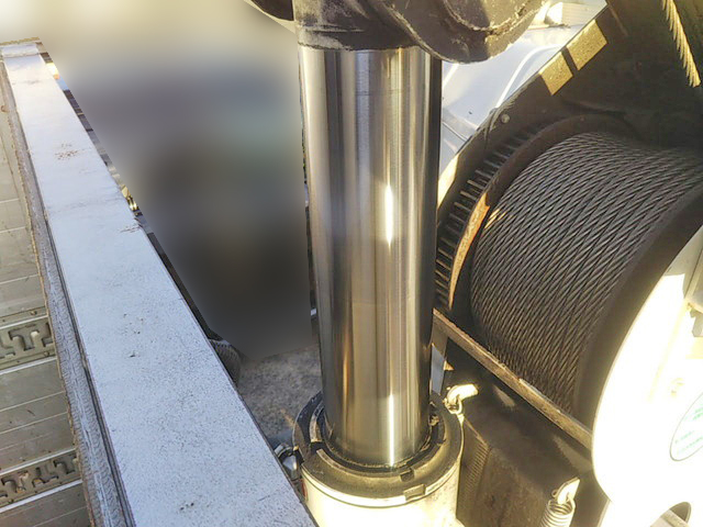 三菱ふそうキャンタークレーン6段小型（2t・3t）[写真08]