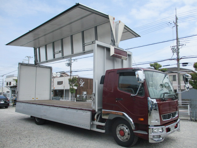 三菱ふそうファイターアルミウイング増トン（6t・8t）[写真09]