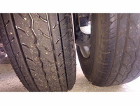 マツダボンゴ平ボディ小型（2t・3t）[写真16]