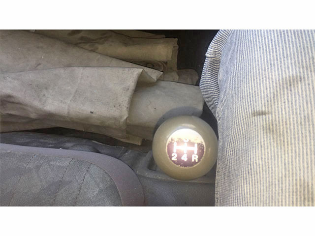 マツダボンゴ平ボディ小型（2t・3t）[写真23]