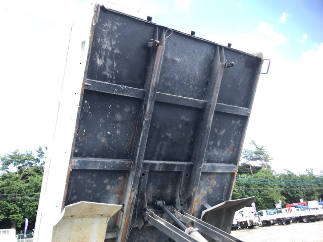 三菱ふそうファイター深ダンプ（土砂禁ダンプ）中型（4t）[写真12]