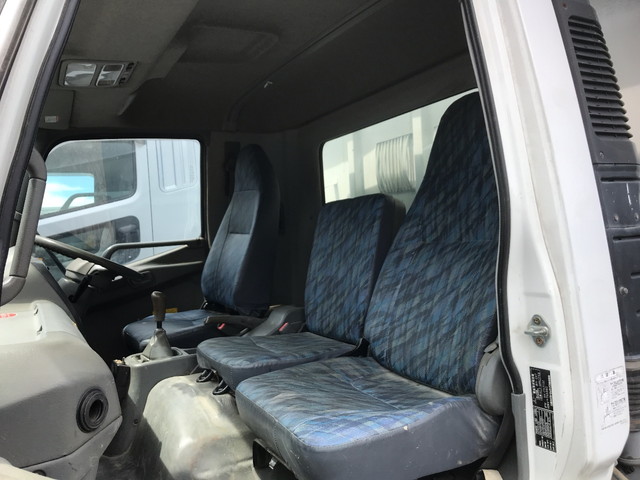 三菱ふそうファイター深ダンプ（土砂禁ダンプ）中型（4t）[写真32]
