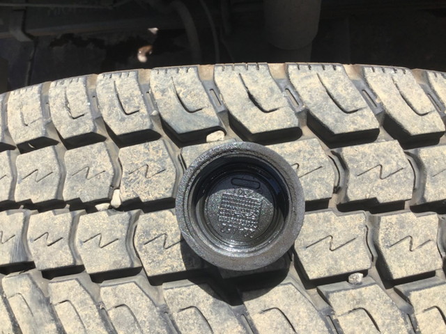 三菱ふそうキャンターダンプ小型（2t・3t）[写真17]