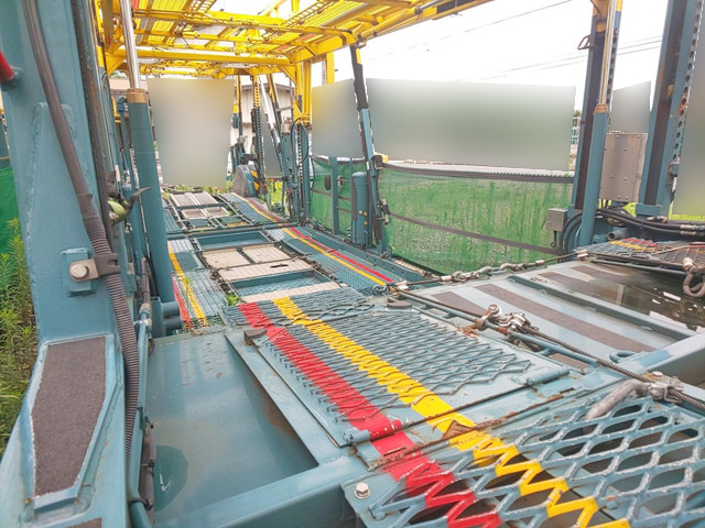 日野プロフィアトレーラーヘッド（トラクターヘッド）大型（10t）[写真10]