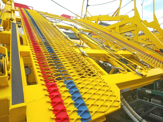 日野プロフィアトレーラーヘッド（トラクターヘッド）大型（10t）[写真15]