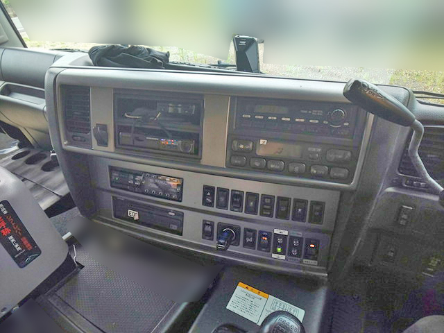 日野プロフィアトレーラーヘッド（トラクターヘッド）大型（10t）[写真36]