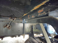 UDトラックスクオントレーラーヘッド（トラクターヘッド）大型（10t）[写真08]