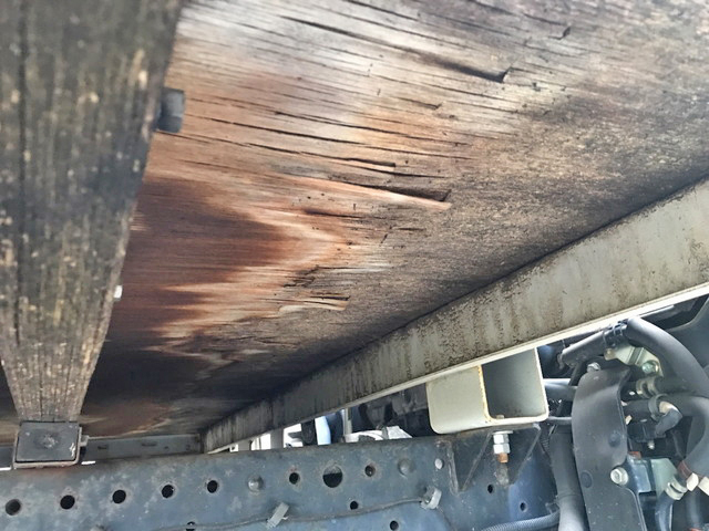 マツダタイタン平ボディ小型（2t・3t）[写真14]