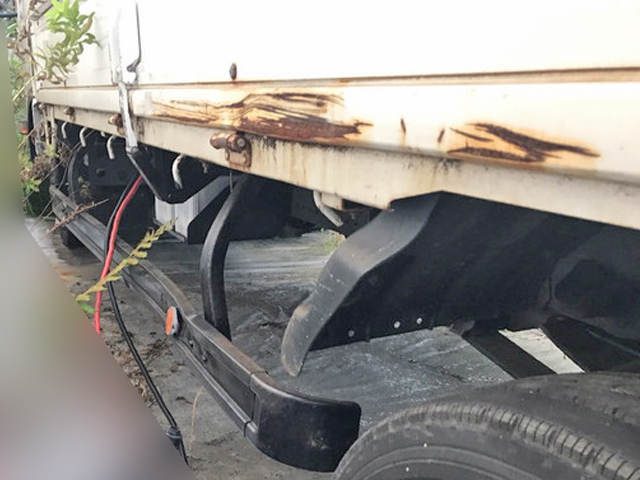 マツダタイタン平ボディ小型（2t・3t）[写真09]