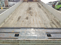 いすゞギガセルフクレーン4段大型（10t）[写真11]