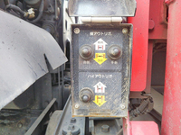 いすゞギガセルフクレーン4段大型（10t）[写真23]