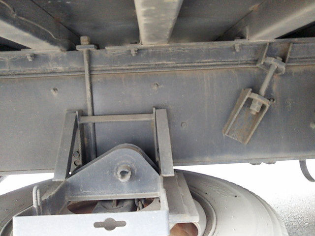 いすゞギガセルフクレーン4段大型（10t）[写真27]