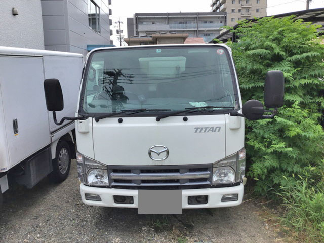 マツダタイタン冷凍車（冷蔵車）小型（2t・3t）[写真02]