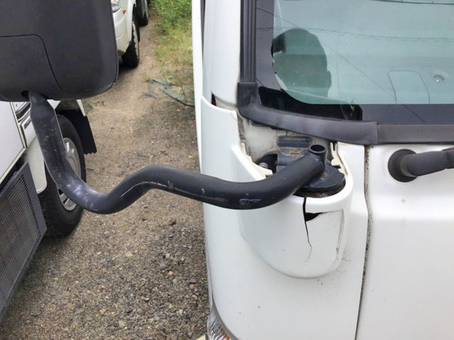 マツダタイタン冷凍車（冷蔵車）小型（2t・3t）[写真08]