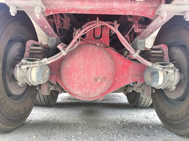 いすゞギガダンプ大型（10t）[写真24]