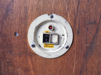 いすゞエルフアルミバン小型（2t・3t）[写真15]