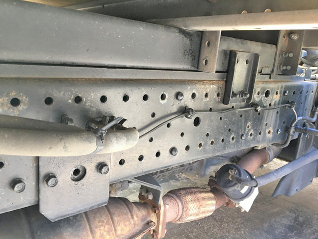 いすゞエルフアルミバン小型（2t・3t）[写真21]