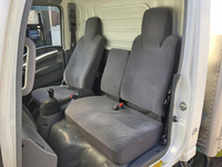 いすゞエルフアルミバン小型（2t・3t）[写真33]